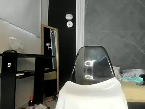 YummyDuooo online show from January 4, 2025, 12:05 pm