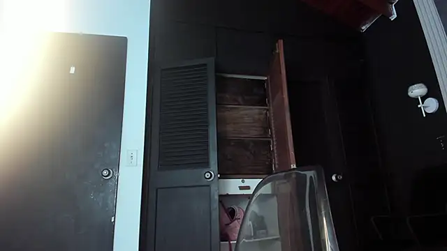 YummyDuooo online show from March 1, 2025, 11:04 pm