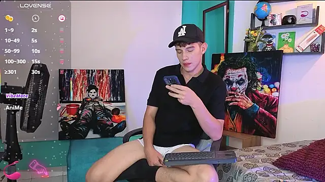 flowers18 online show from February 3, 2026, 10:59 pm