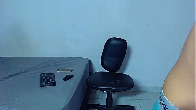 Snapshot of mikecoper_23 chatting on March 26, 2026, 2:11 pm mikecoper 23 online show from March 26, 2026, 2:11 pm