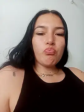 Celeste camila18 online show from May 10, 2026, 1:05 pm