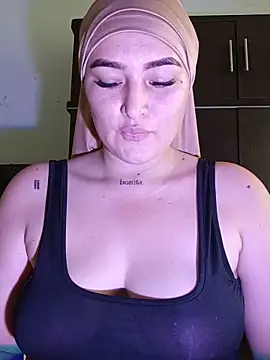 Celeste camila18 online show from May 31, 2026, 6:09 pm