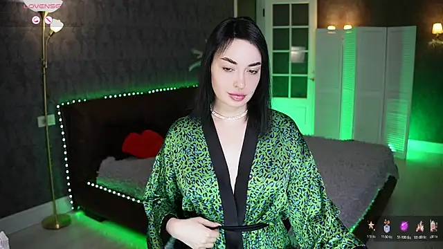 Snapshot of Miss_Elia chatting on February 9, 2026, 3:27 pm Miss Elia online show from February 9, 2026, 3:27 pm