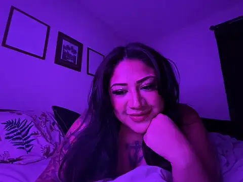 Phoenixcalixo online show from July 27, 2026, 6:53 am