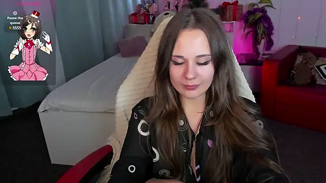 Makima lee online show from January 4, 2025, 4:32 pm