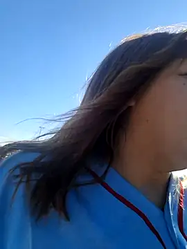 Naturalmenteyoo online show from March 16, 2026, 7:51 pm