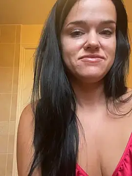 English-Chloe96 online show from January 10, 2025, 1:31 pm