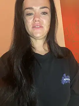 English-Chloe96 online show from October 15, 2025, 3:39 am