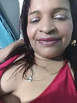 Snapshot of _violetta_- chatting on July 8, 2026, 12:59 am violetta - online show from July 8, 2026, 12:59 am