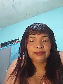 Snapshot of _violetta_- chatting on July 10, 2026, 1:32 am violetta - online show from July 10, 2026, 1:32 am