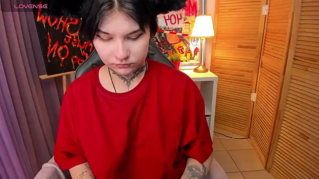 mekurisu online show from January 12, 2025, 11:39 am