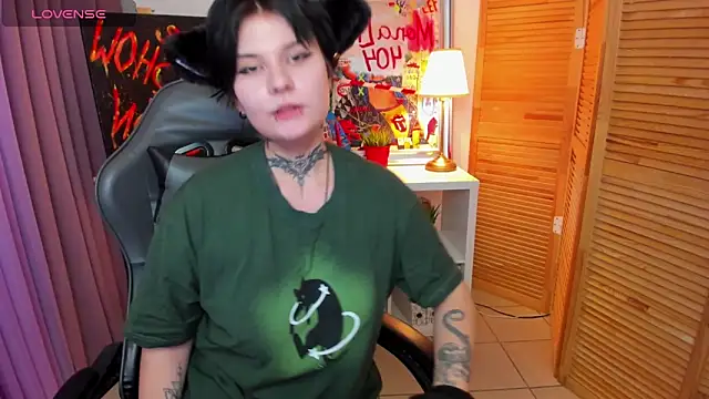 mekurisu online show from January 15, 2025, 4:25 am