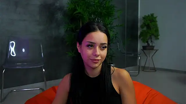 CherrySelena online show from September 22, 2025, 6:43 pm