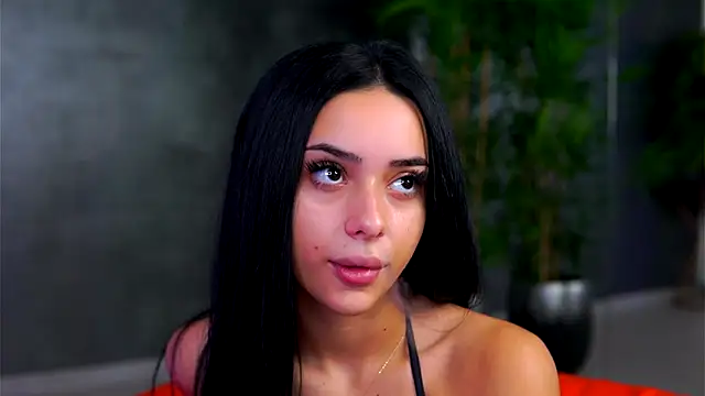 CherrySelena online show from October 15, 2025, 7:03 pm