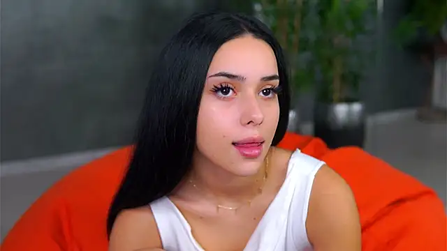 CherrySelena online show from October 17, 2025, 6:54 pm