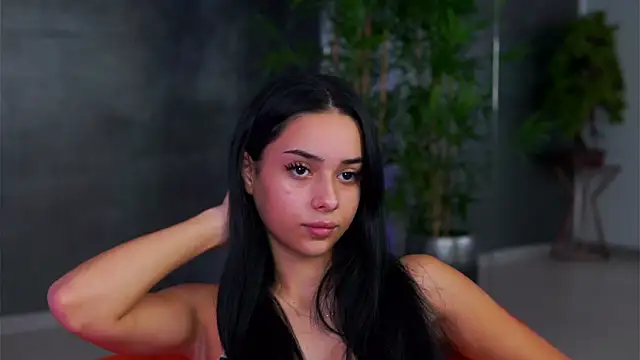 CherrySelena online show from October 23, 2025, 5:33 pm