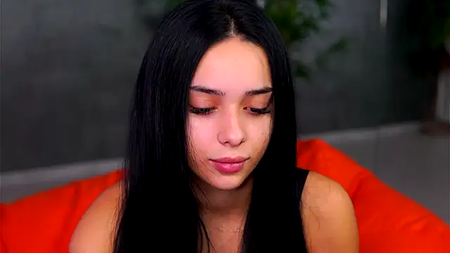 CherrySelena online show from October 29, 2025, 7:59 pm