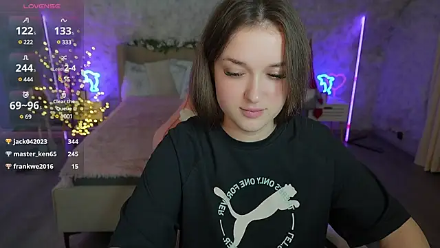 DonnaLustt online show from January 11, 2025, 5:31 am