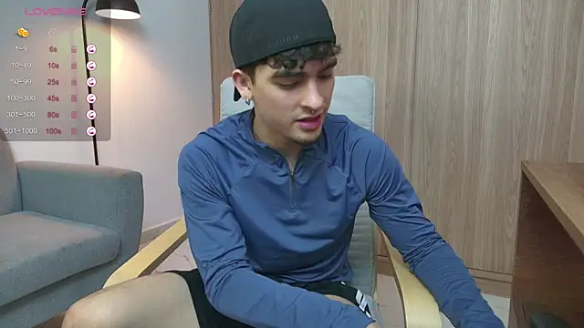 zenn rush1 online show from February 21, 2025, 1:33 pm