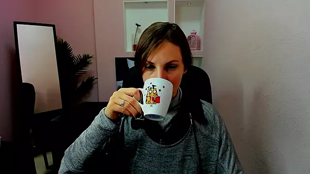 AuroraScript online show from December 18, 2024, 3:22 pm