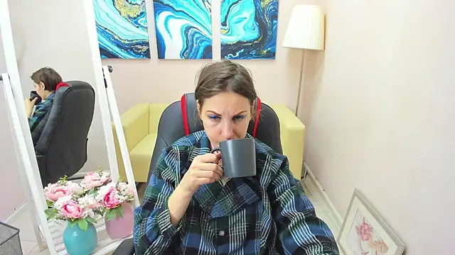 AuroraScript online show from January 27, 2025, 3:28 pm