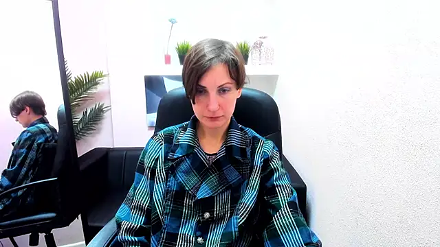 AuroraScript online show from March 5, 2025, 3:18 pm