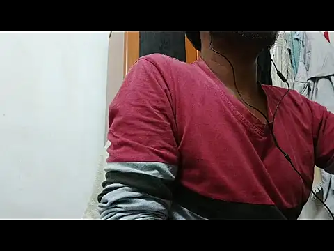 Snapshot of Awesomehotboy chatting on October 31, 2025, 5:30 am Awesomehotboy online show from October 31, 2025, 5:30 am