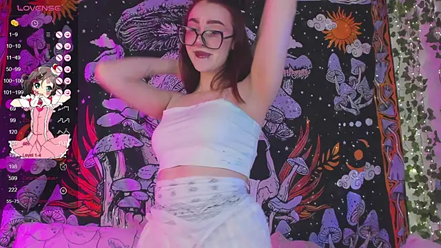 kissthasky online show from September 23, 2025, 3:15 pm