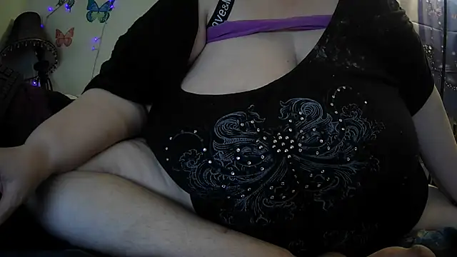 Snapshot of Alli_Kat chatting on September 26, 2025, 9:57 am Alli Kat online show from September 26, 2025, 9:57 am