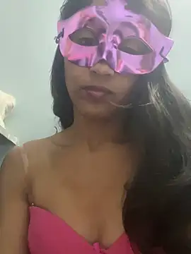 HotRiyacpl online show from November 15, 2025, 5:31 pm