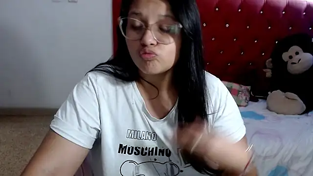 Snapshot of angel_barbie_1 chatting on July 6, 2026, 5:15 pm angel barbie 1 online show from July 6, 2026, 5:15 pm