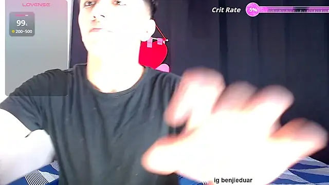 benji hoter online show from February 24, 2026, 10:19 pm