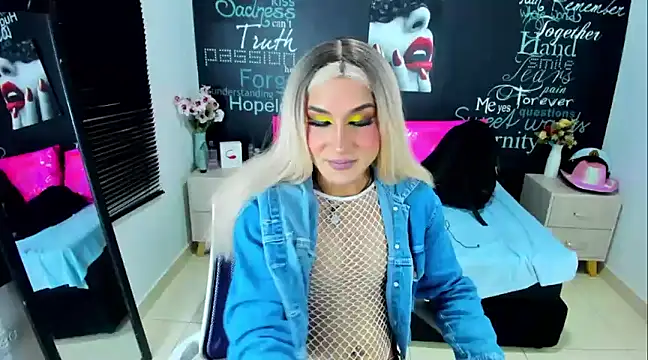 DarianaGia online show from December 4, 2024, 8:12 am