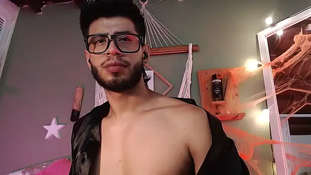 Colby brown03 online show from November 2, 2025, 8:39 am