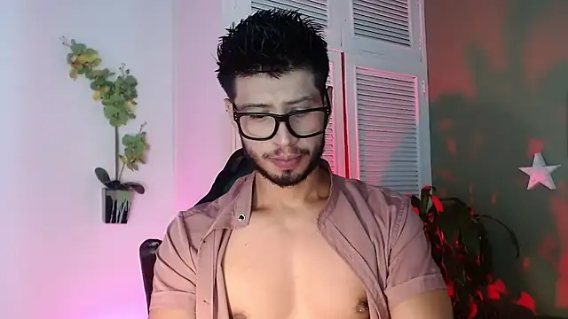 Snapshot of Colby_brown03 chatting on November 10, 2025, 7:02 pm Colby brown03 online show from November 10, 2025, 7:02 pm