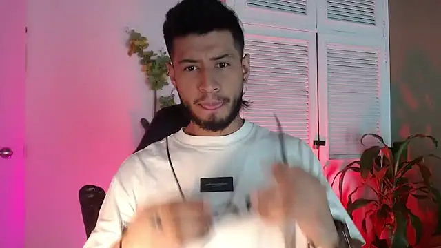 Snapshot of Colby_brown03 chatting on December 3, 2025, 7:12 pm Colby brown03 online show from December 3, 2025, 7:12 pm