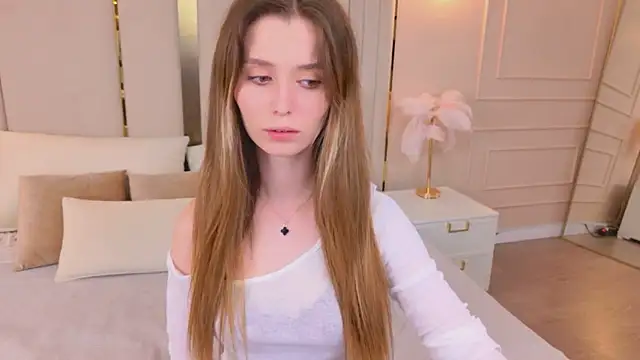 MarybethSnow online show from May 22, 2026, 5:51 pm