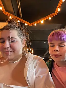 SuzieMurray online show from February 15, 2025, 11:50 am