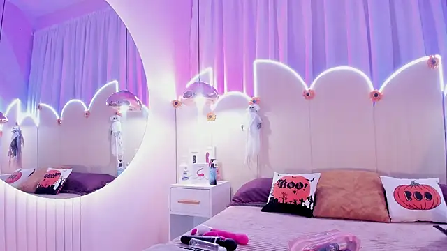 Snapshot of Laurentdupont04 chatting on October 12, 2025, 3:05 am Laurentdupont04 online show from October 12, 2025, 3:05 am