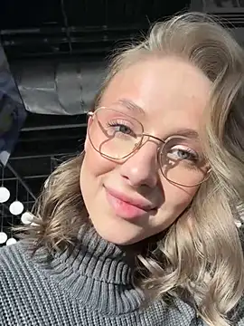 CaseyStar online show from February 3, 2025, 12:36 pm