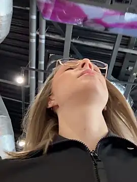 CaseyStar online show from February 16, 2025, 9:37 am