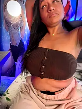 Im Little online show from September 26, 2025, 3:10 am