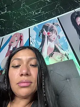 Im Little online show from November 8, 2025, 3:07 am