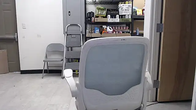 Snapshot of Mhmoodyi chatting on February 26, 2026, 8:30 pm Mhmoodyi online show from February 26, 2026, 8:30 pm