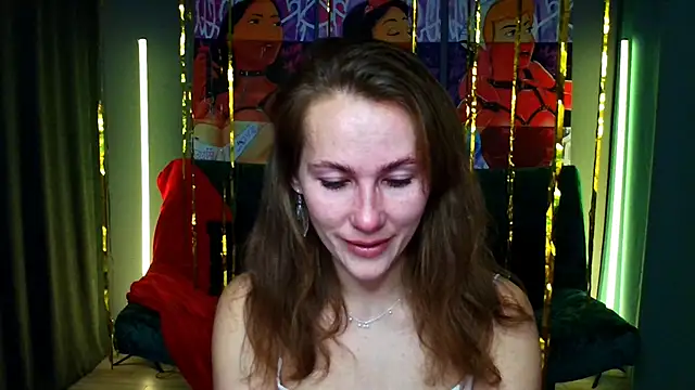 MichelleOrtis online show from December 21, 2024, 7:38 pm