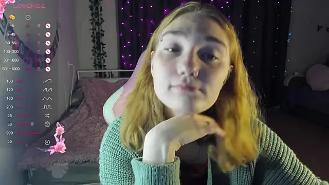 ReddHotPipper online show from December 26, 2024, 1:07 am