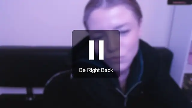 MissOliviaa  online show from December 30, 2024, 10:43 am