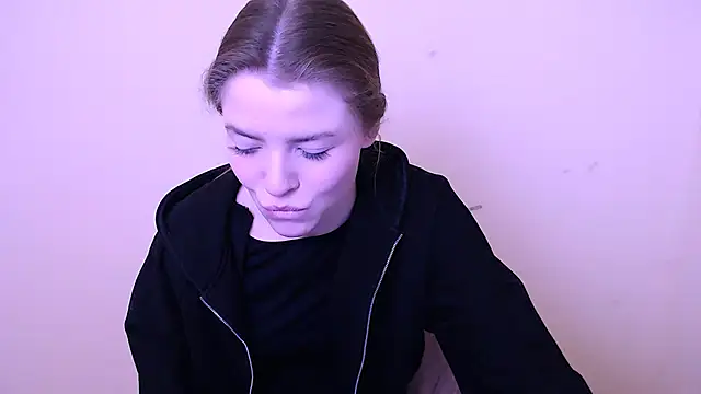 MissOliviaa  online show from January 16, 2025, 8:22 am