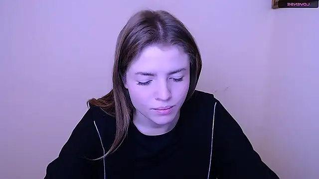 MissOliviaa  online show from January 17, 2025, 9:49 am