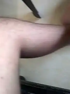 Happyman300 online show from February 2, 2025, 9:40 am